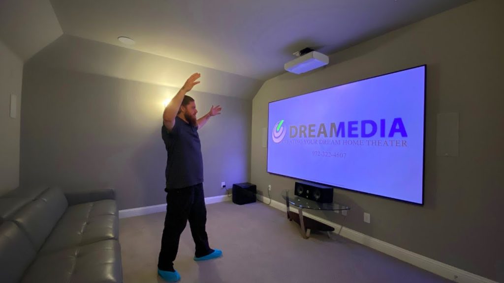Ultra Short Throw Projector Ceiling Mount